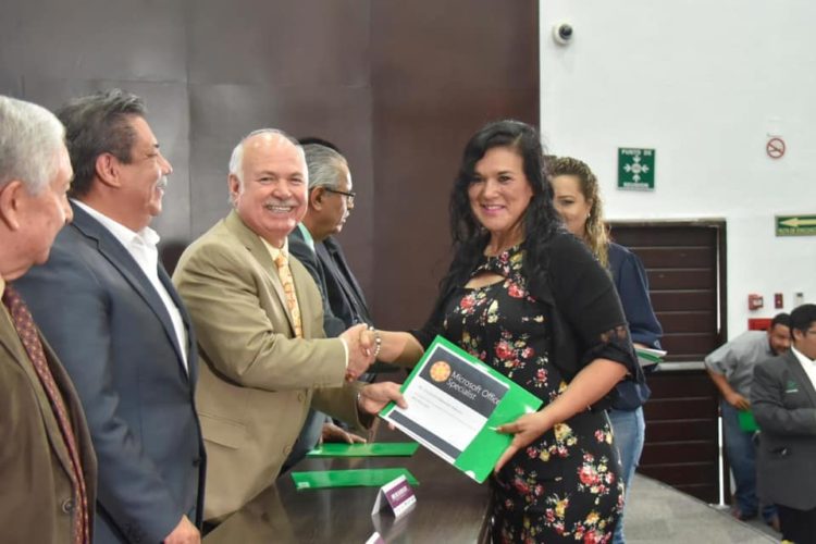 Conalep NL, líder nacional en brindar capacitación y certificaciones