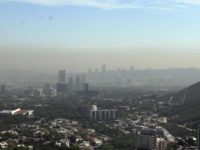 Cubre contaminación cerros regios